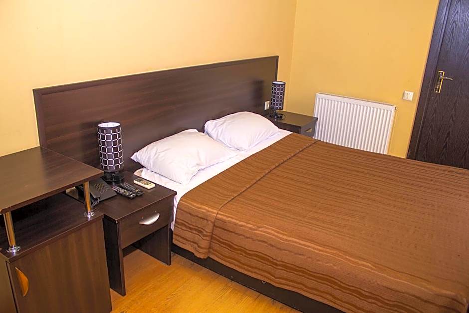 Aparthotel Old City