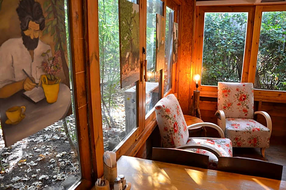 Vitrage Holiday Village and Spa