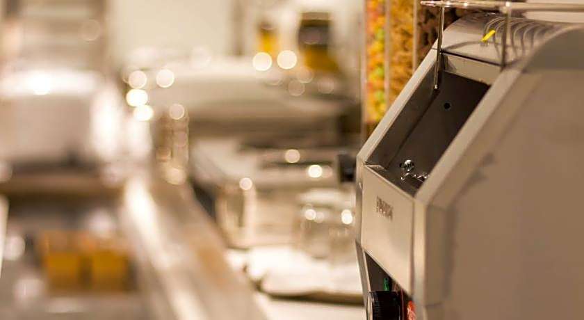 The Carlton (Taichung)