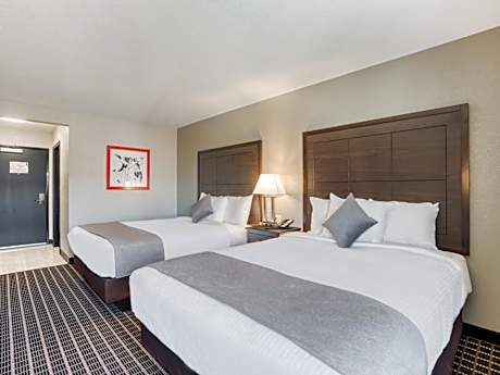 Queen Room with Two Queen Beds - Disability Access