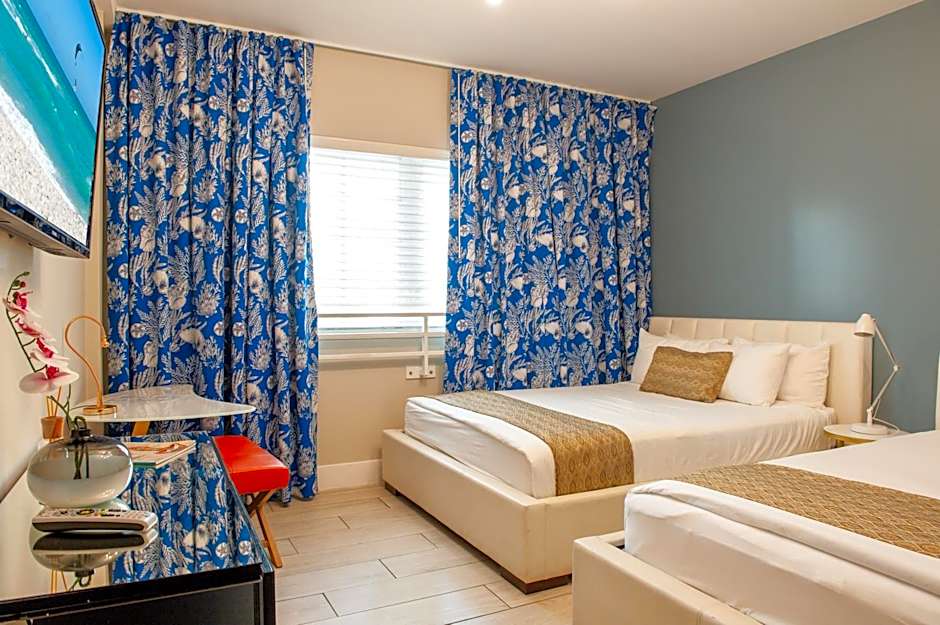 Oceanside Hotel and Suites