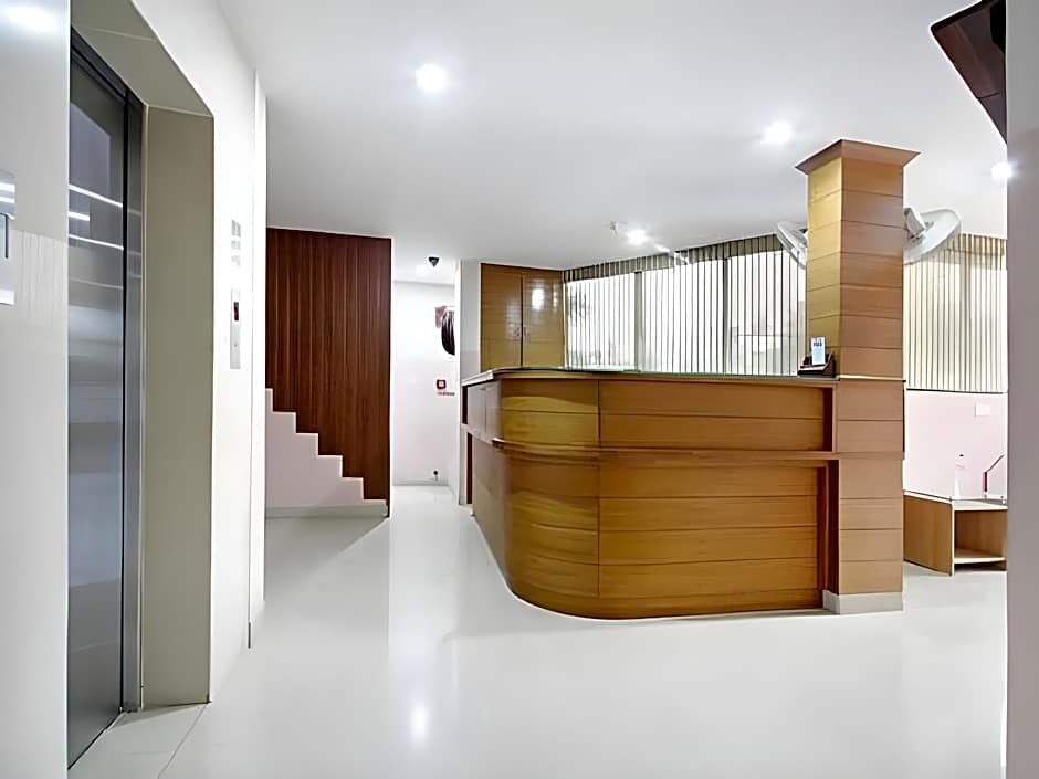 Tri Star Regency – Cochin, NE