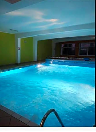 Pokoje Gościnne u MARCINA- sala zabaw, basen, melex, rowery, grill, mini dmuchaniec