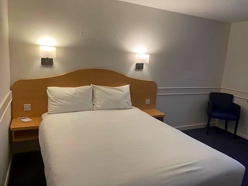 Days Inn Michaelwood M5