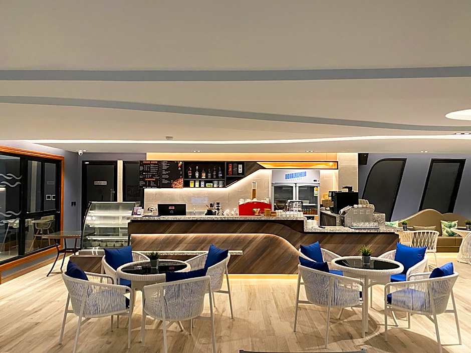 The Oceanic Sportel Phuket - SHA Extra Plus