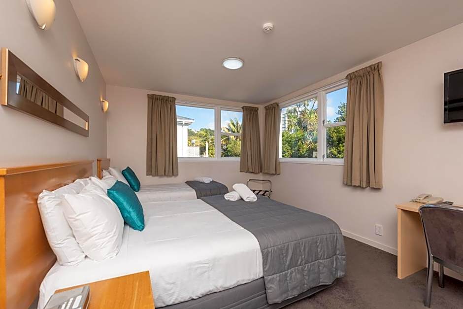 Capital View Motor Inn - Free Parking