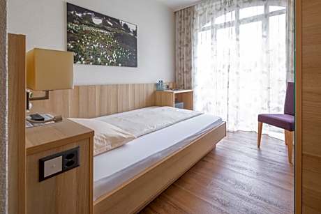 Budget Room with Air conditioning