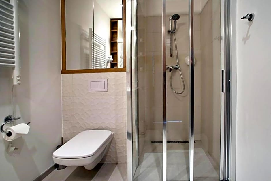 Warsaw Apartments - Luxury Top-view Aparthotel