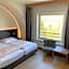 Skycity Hotel Atrigon