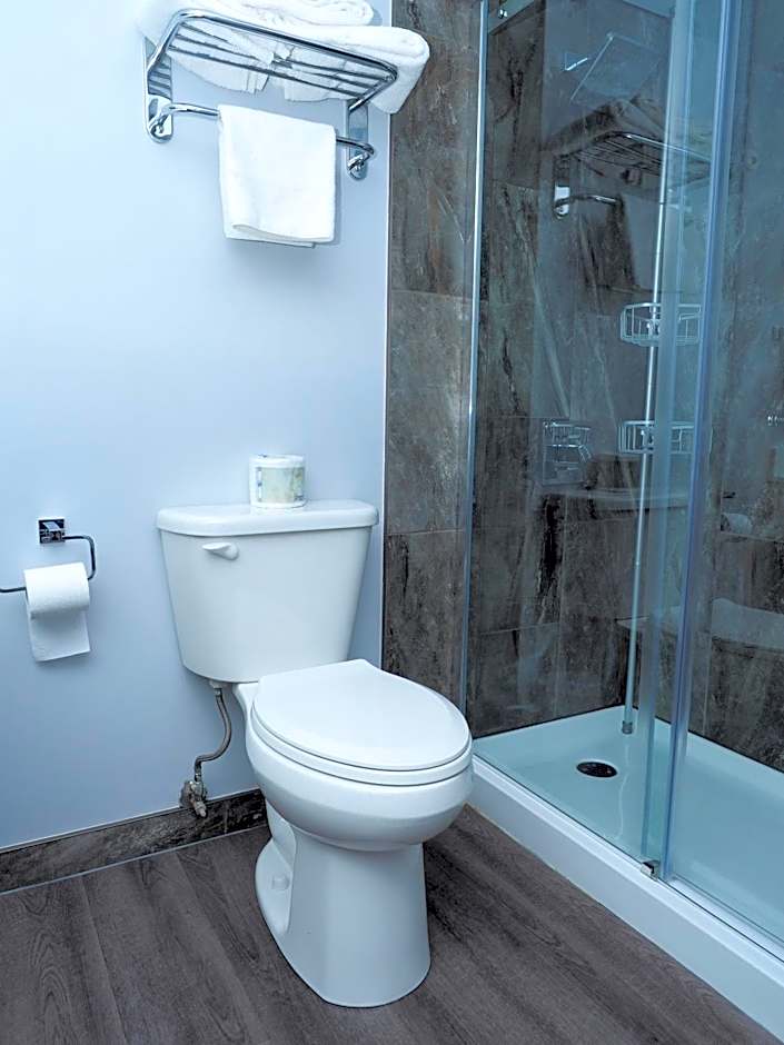 Photo 1 of 6 of Double Room with Kitchenette