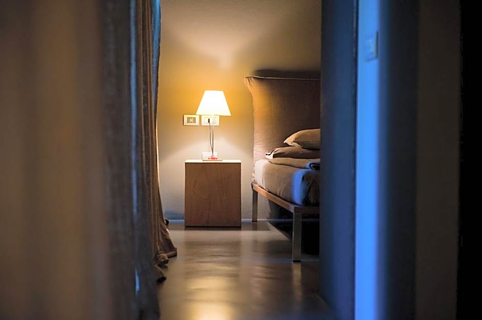 Vivere Suites & Rooms