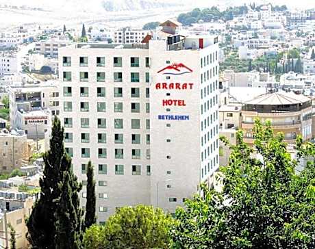 Ararat Hotel