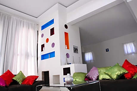 Suite with Mountain View