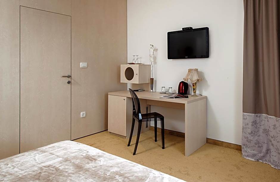 Boban Luxury Suites