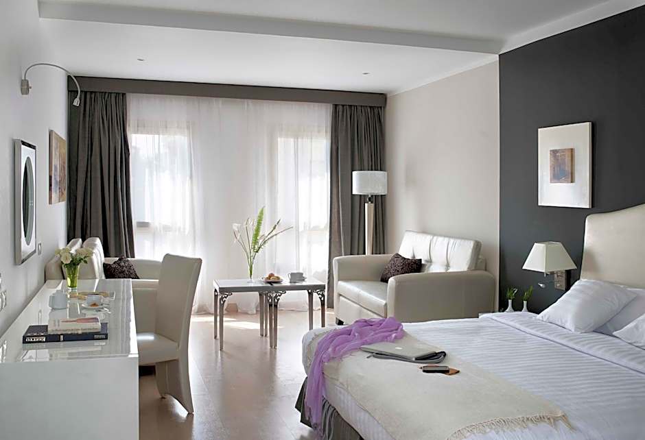 Barcelo Cairo Pyramids