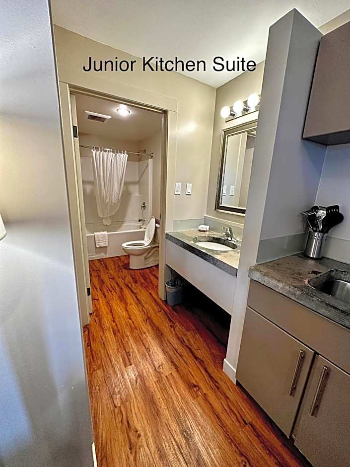 West Coast Motel on the Harbour