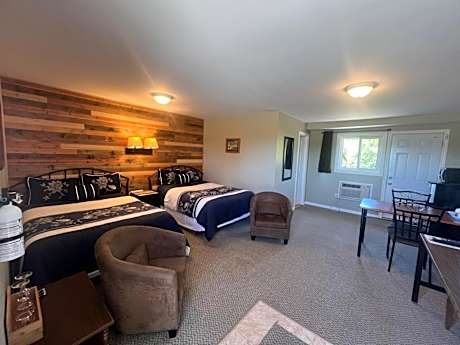 Double Room with Patio