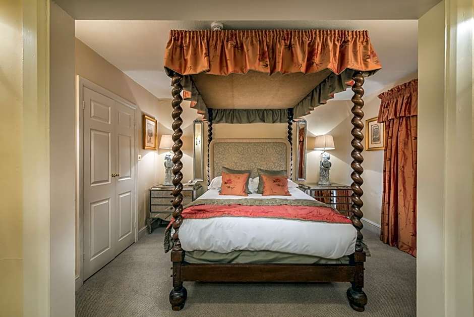 The Talbot Hotel, Oundle , Near Peterborough - The Coaching Inn Group