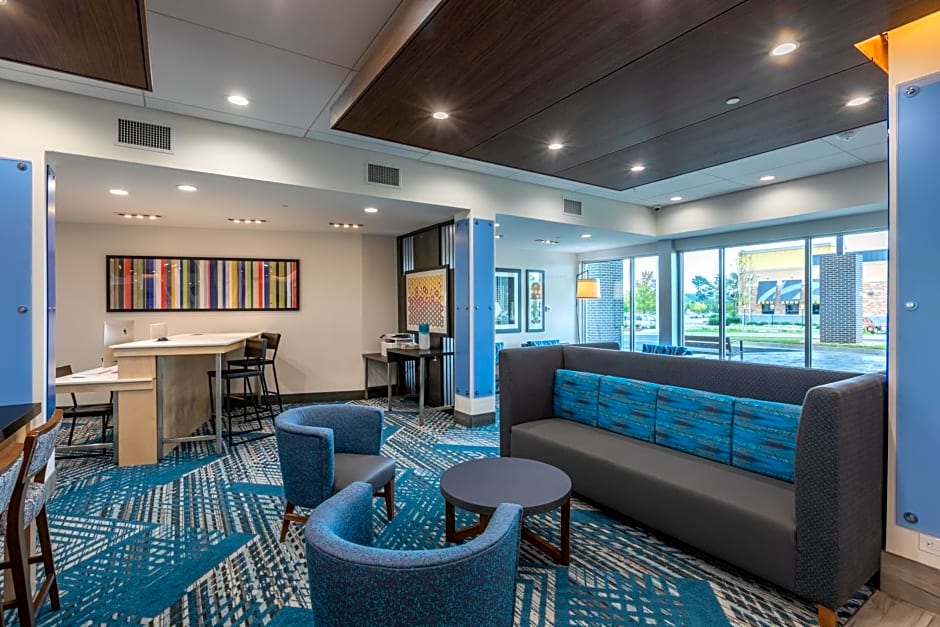 Holiday Inn Express And Suites Gainesville - Lake Lanier Area By IHG