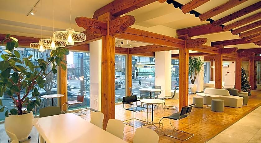 Jeonju Hanok Taejogung Hotel