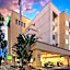 La Quinta Inn & Suites by Wyndham Anaheim Disneyland