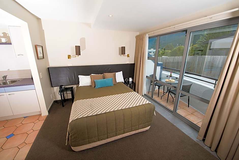 Hurley's of Queenstown