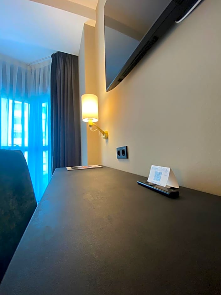 Hotel Zentral Gijón Rey Pelayo