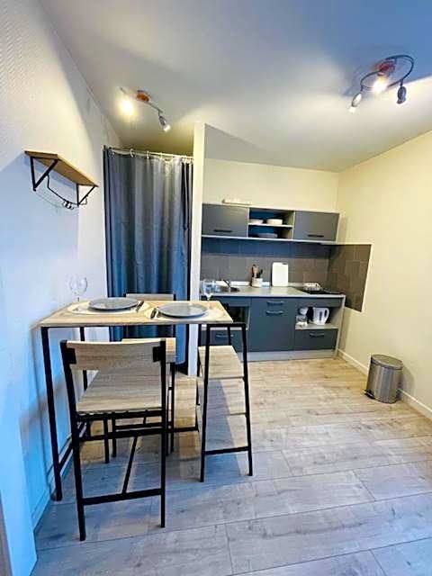 Le Geneslay - Parking Privée