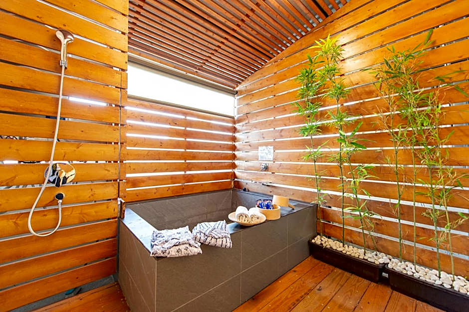 Traveller-Inn Zhongzheng Library