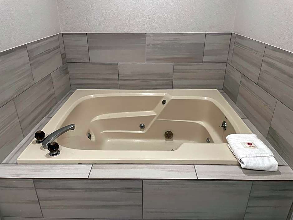 Comfort Inn & Suites Mundelein-Vernon Hills