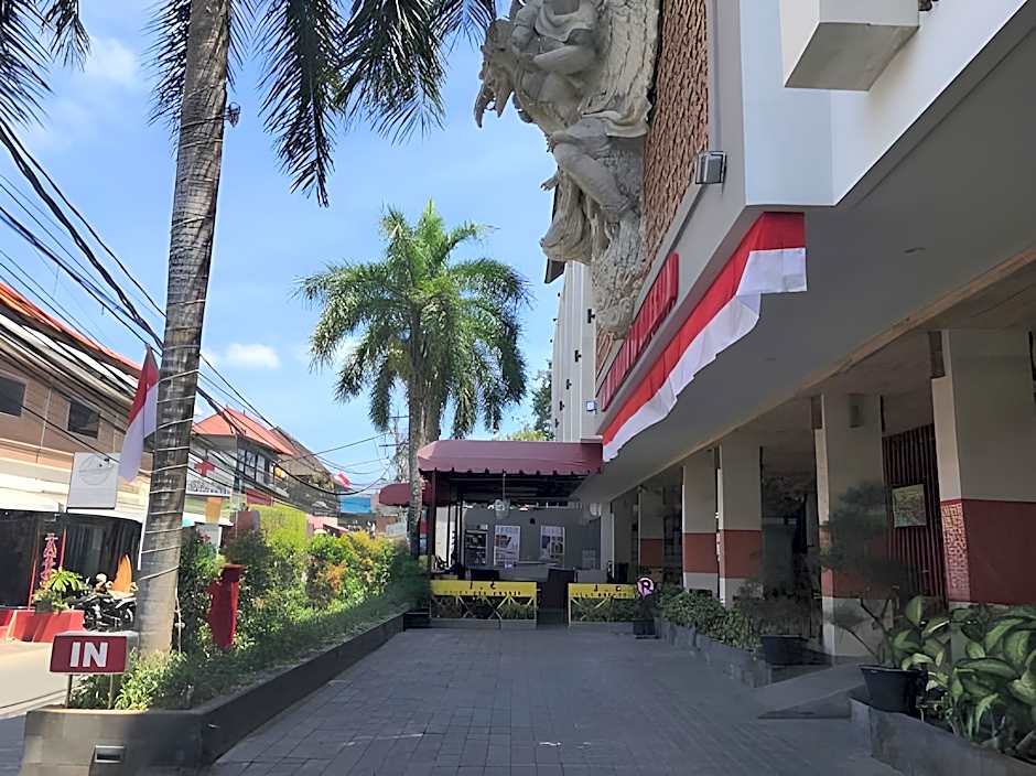 Grand La Walon Hotel