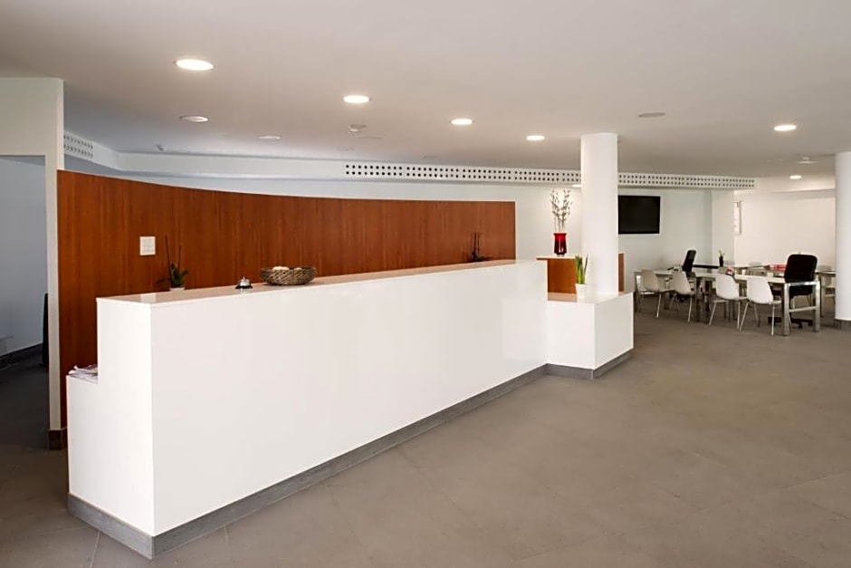 Hyde Park Lane Villas