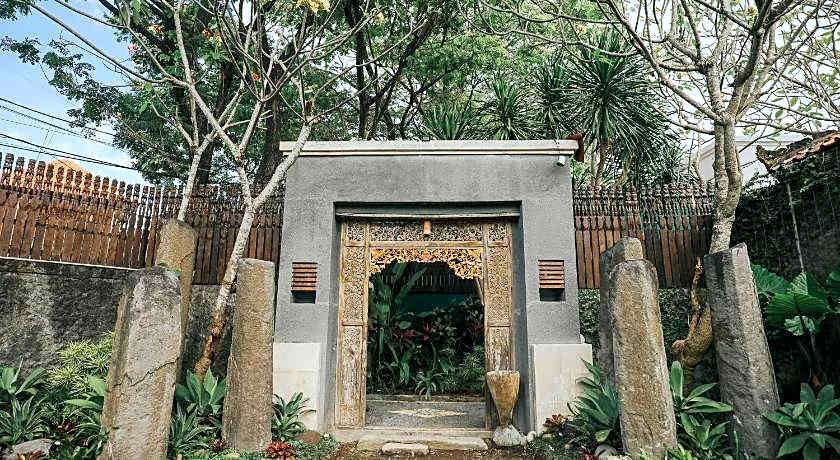 Alam Bidadari Seminyak Villas