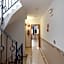 Hostal House