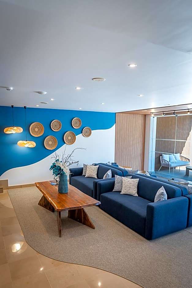 Carvi Beach Hotel