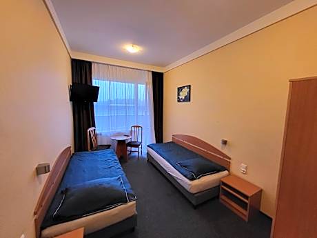 Twin Room with Private Bathroom