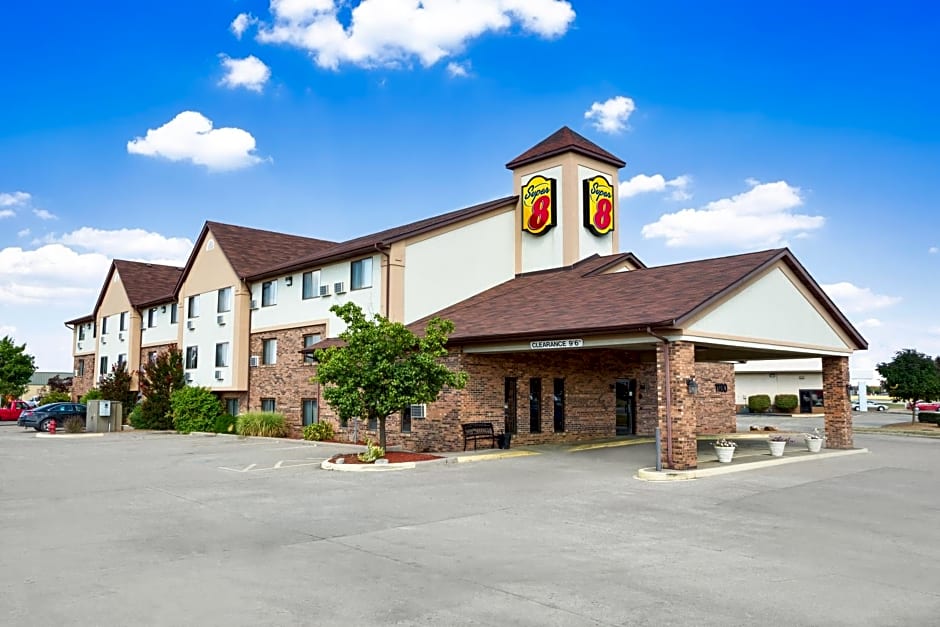 Super 8 by Wyndham Carbondale