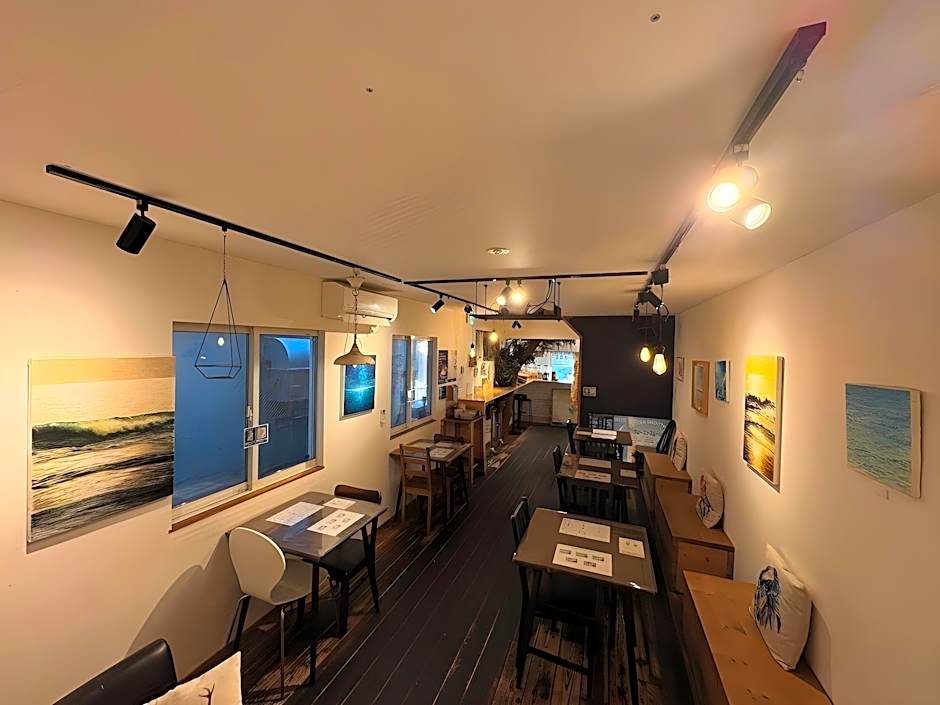 IZA Enoshima Guest House
