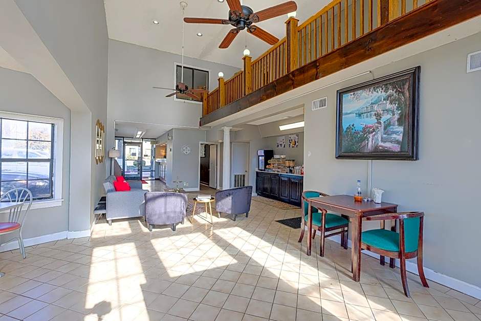 OYO Hotel Brownsville TN I-40