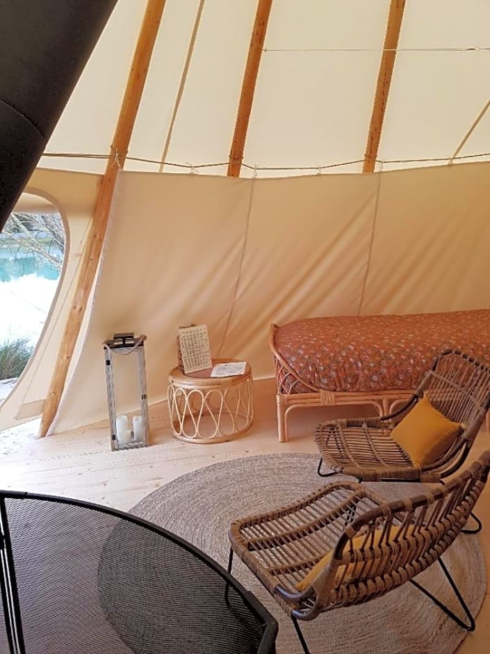 Shanti Lac Cabanes gîtes insolites et espace bien-être Bordeaux