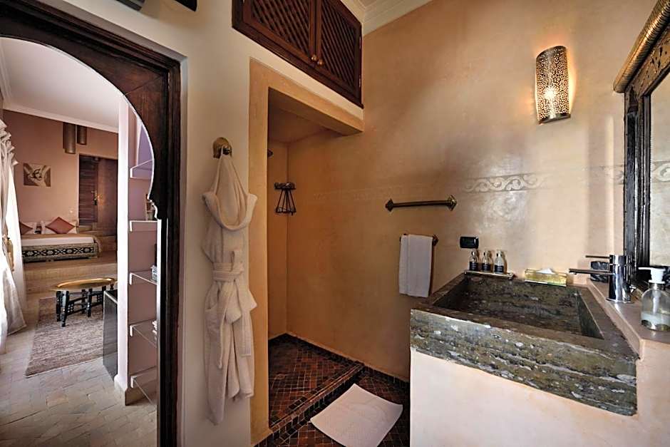 Riad les Ammonites and Spa