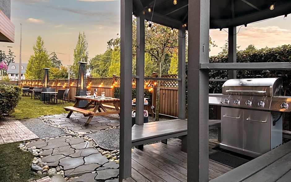 Coast Parksville Hotel