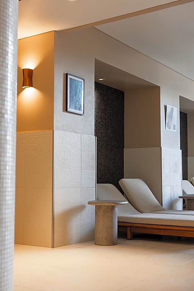 Renaissance by Marriott Aix-en-Provence Hotel