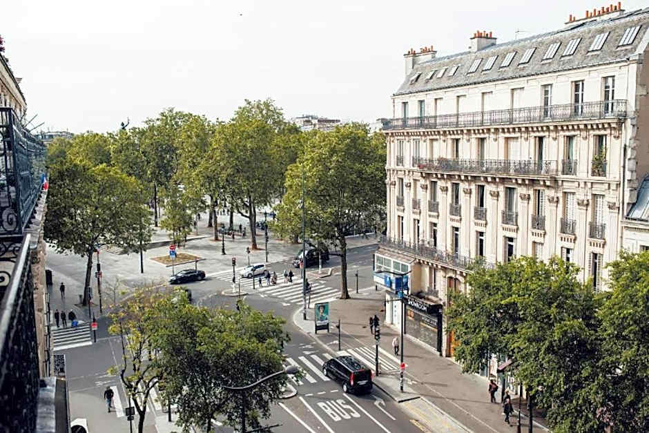 Hotel De L'Exposition - Republique