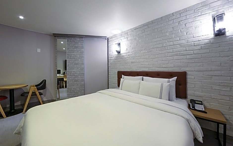 Winner Hotel