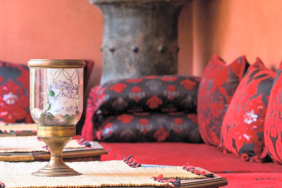 RIAD MAKENE MOUCHKILL