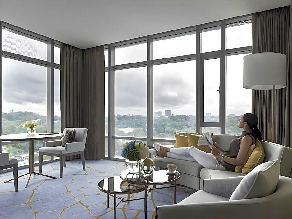 Four Seasons Hotel Bengaluru at Embassy One
