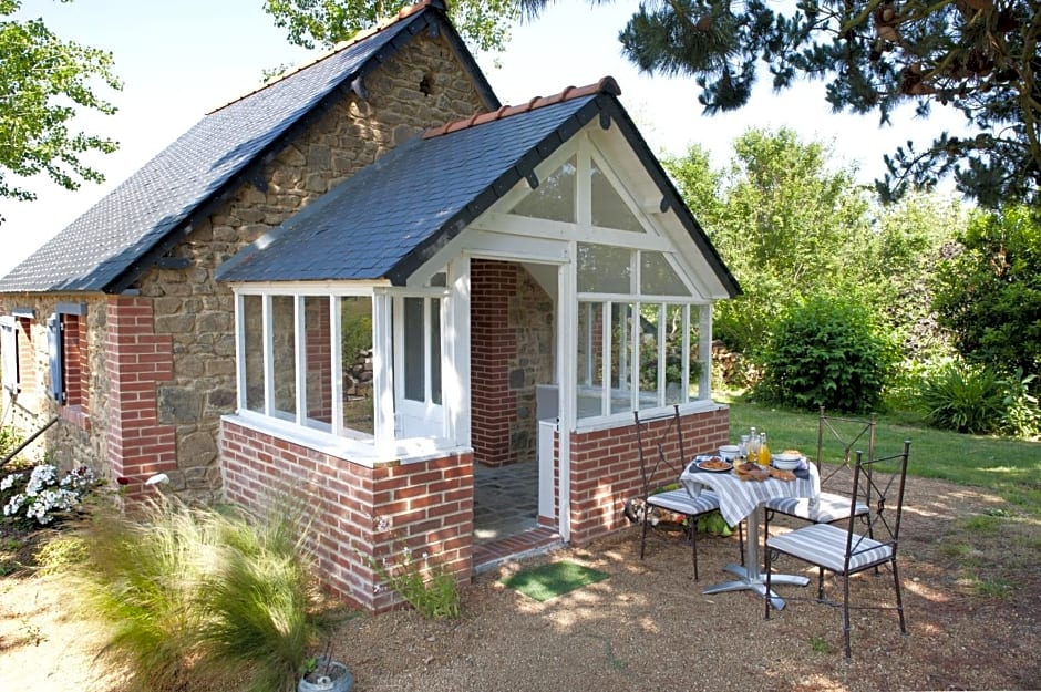 Les gites de Kerégal - la cabane de Charlotte