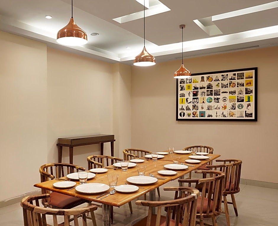 Monday Hotels Mahape