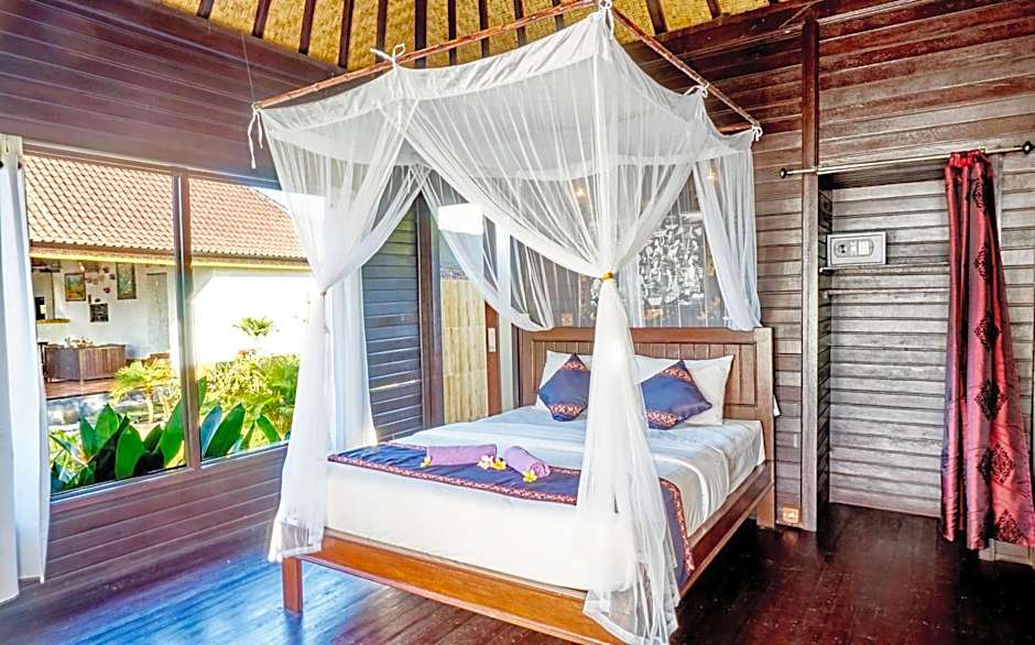 Sunrise Ocean Hut's Lembongan